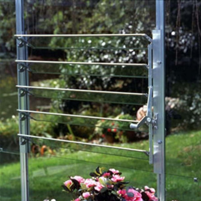 Venting Halls Greenhouses